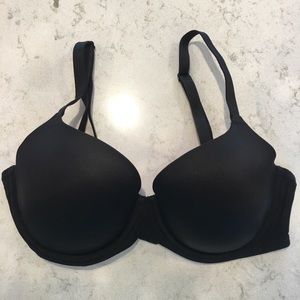 PINK Wear Everywhere Lightly Lined Bra